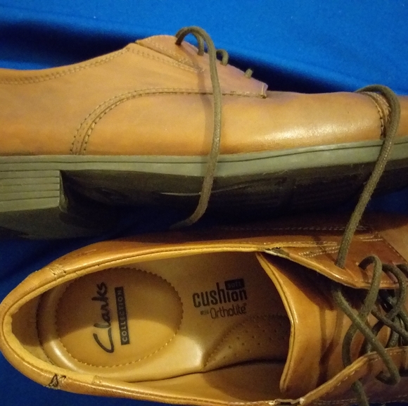 Clarks Brown soft Cushion - Picture 3 of 4